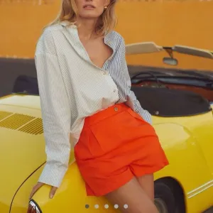 Anthropologie | Maeve Pleated Poplin Shorts | Size: 6 | Color: Orange