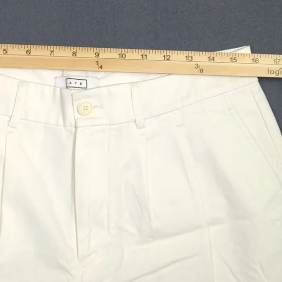 AYR Shorts Women's 10 White The Barcelona Pleated Twill Cotton Roll Cuff