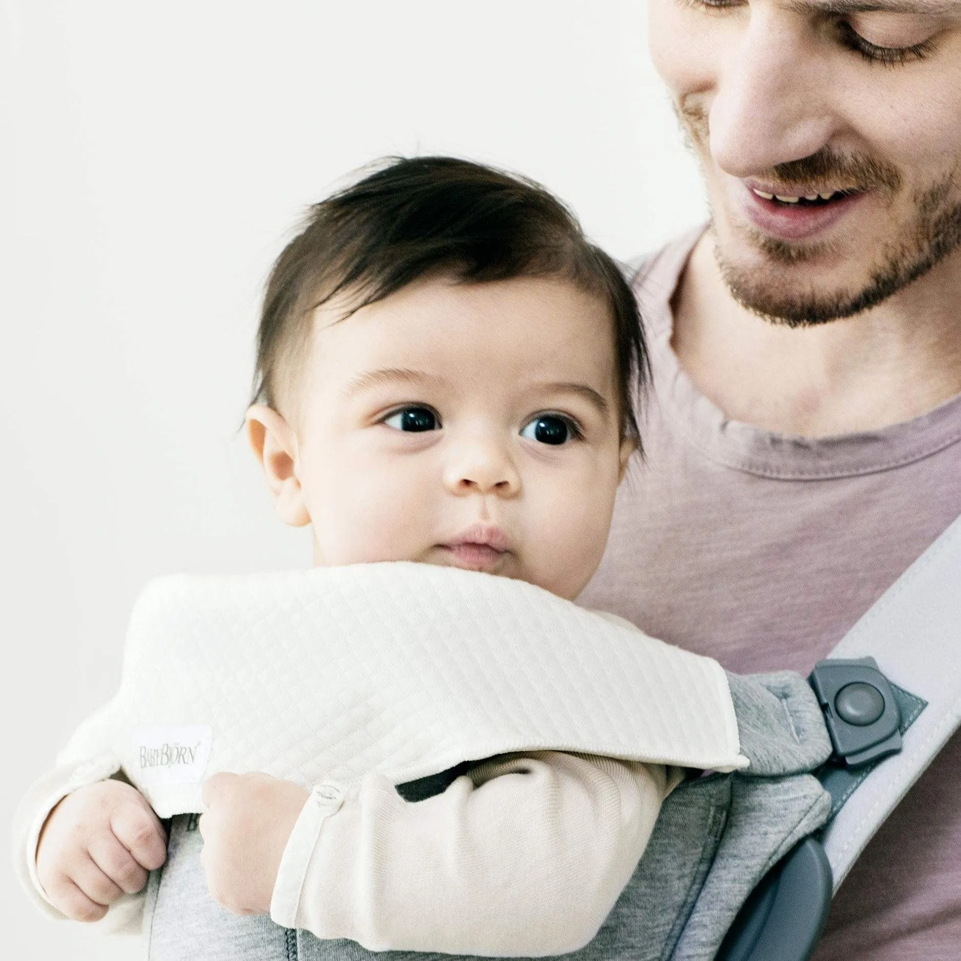 BabyBjorn Bib for Baby Carrier - Mini/Move