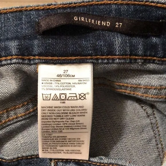 BR 27 Premium Denim Girlfriend Stretch Sie Frayed Hem Distressed Shorts