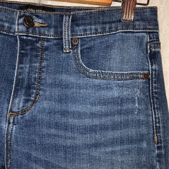 BR 27 Premium Denim Girlfriend Stretch Sie Frayed Hem Distressed Shorts