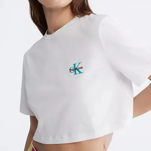 💘CALVIN KLEIN BRAND NEW SLEEP SHORTS AND TSHIRT SIZE M