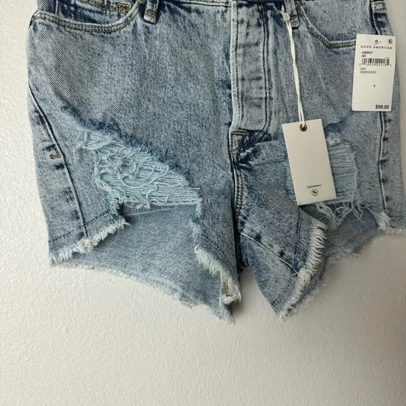 Good American bombshell shorts