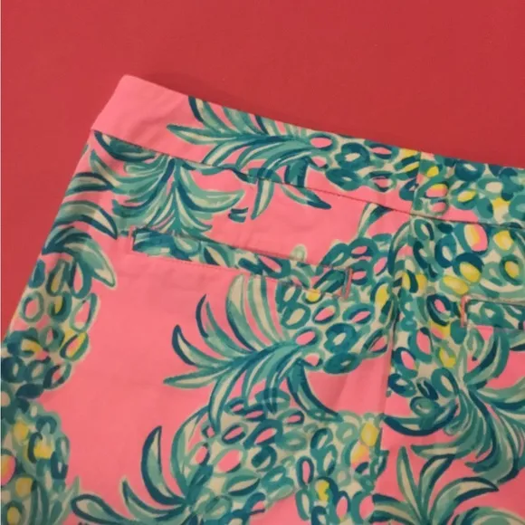 Lilly Pulitzer Buttercup 5” Shorts