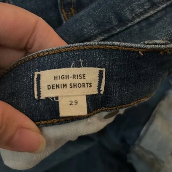 Madewell high rise denim shorts 29 button fly
