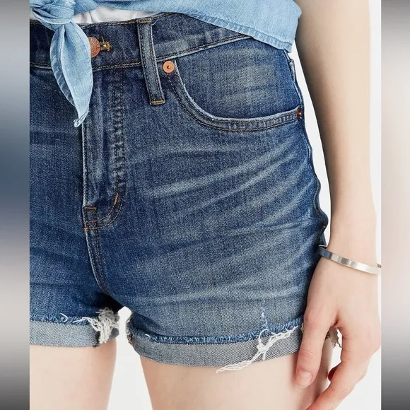 MADEWELL HIGH RISE DENIM SHORTS IN GLENOAKS WASH - Size 26