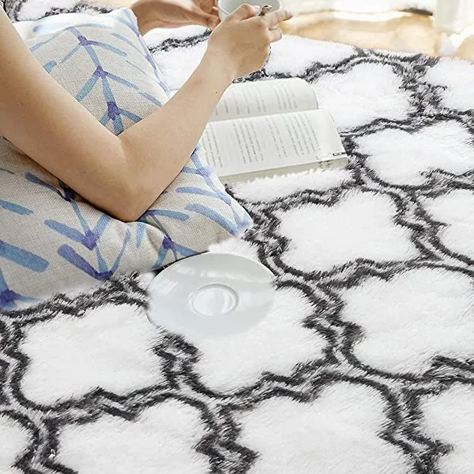 New Large Ultra Soft 6' X 6' Kinganda Fluffy Hairy High Pile Furry Area Rugs Shag Throw Faux Fur Rug Carpet (Grey/White Geometric) Non-slip