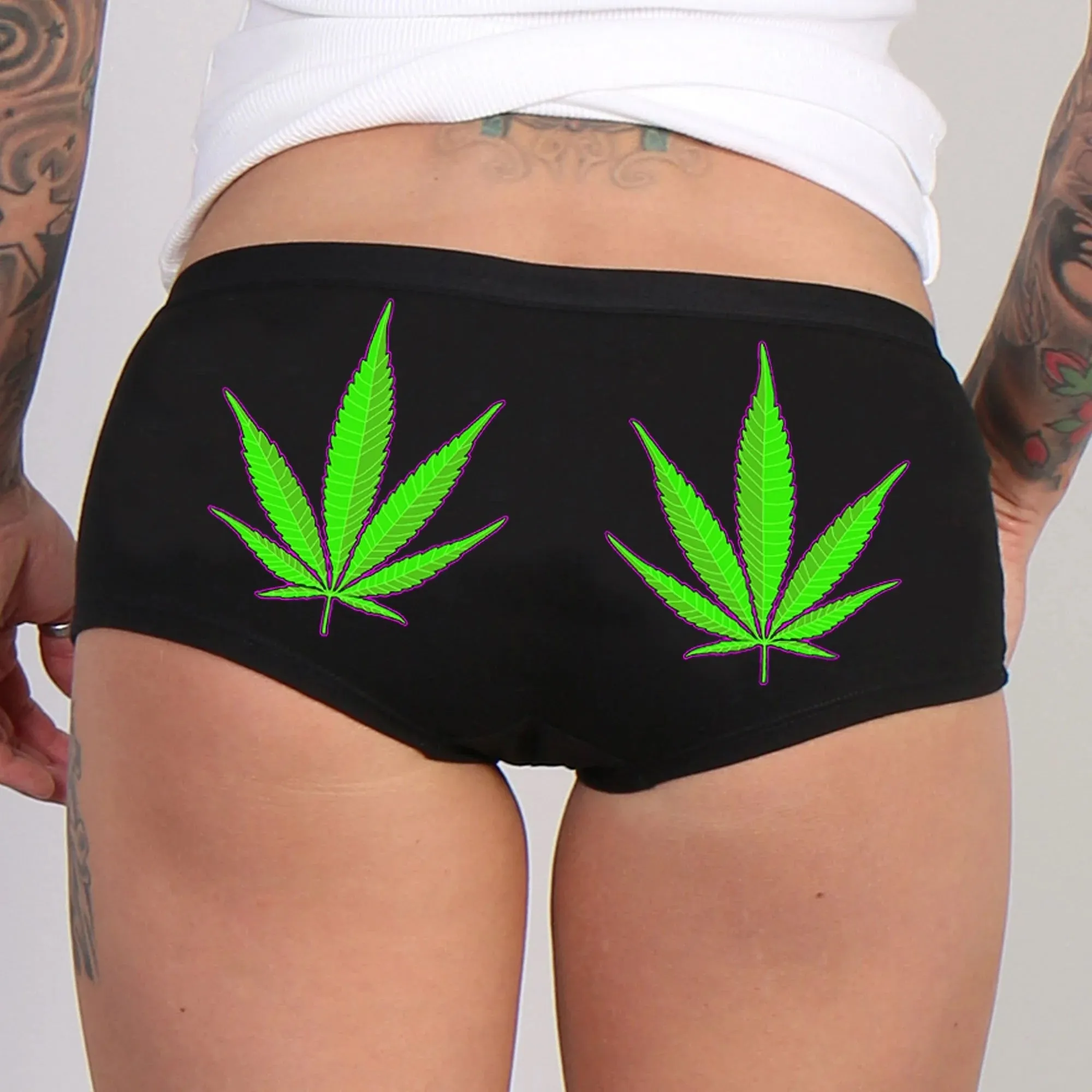 PTB7479 Pot Leaves Ladies Boy Shorts