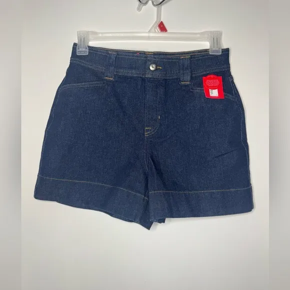 SPANX Denim Shorts Size‎ Med Dark Wash Stretchy Pull On NWT