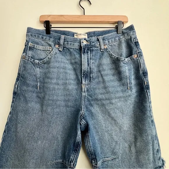 WE THE FREE By FREE PEOPLE Ghost Town Long Shorts Denim Size 31 Bodie Blue